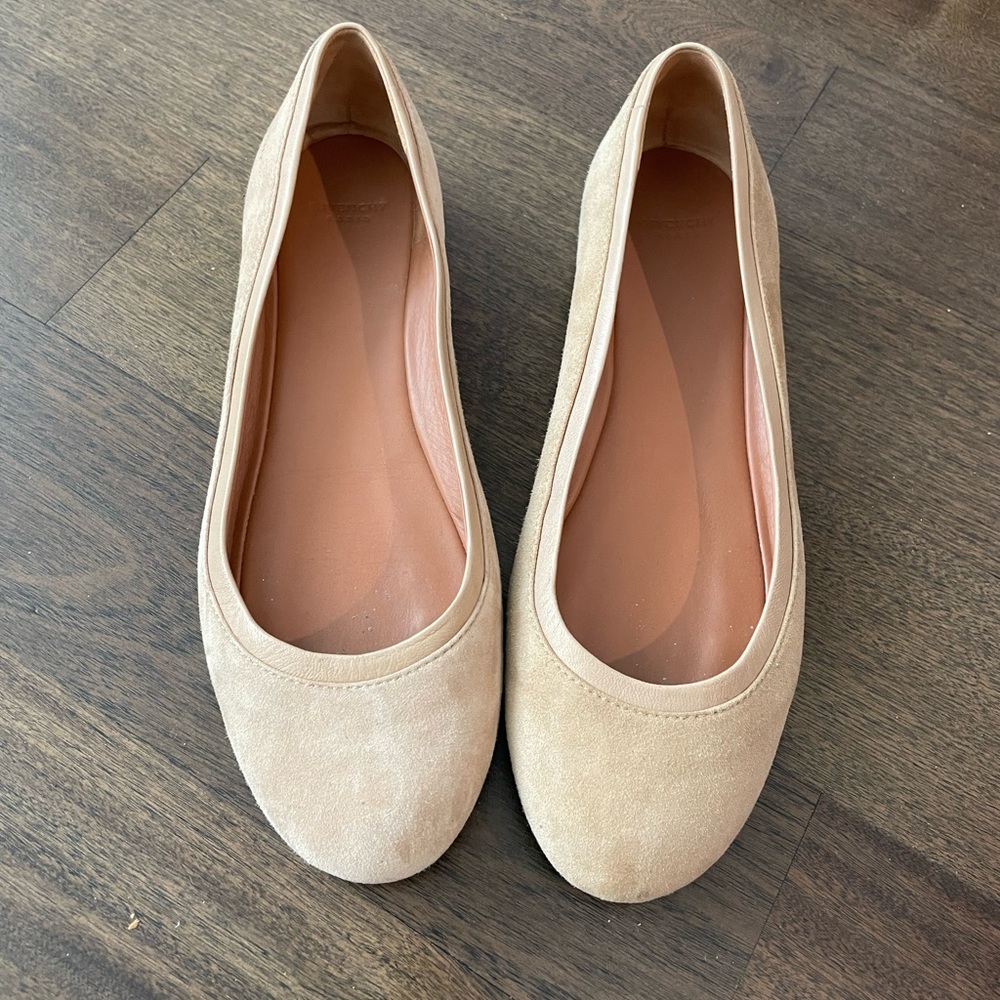 Givenchy Suede Flats EU37.5 EUC